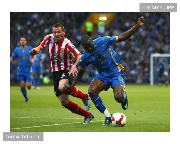 奥纳丘尼日利亚中锋闪耀赛场，关键表现助球队力克强敌